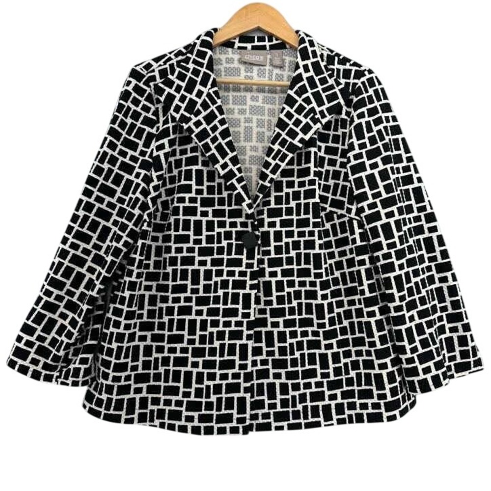 Chicos Black White Geometric Grid Textured Knit Single Button Blazer Jacket Sz 1